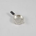 581690 Tea-strainer